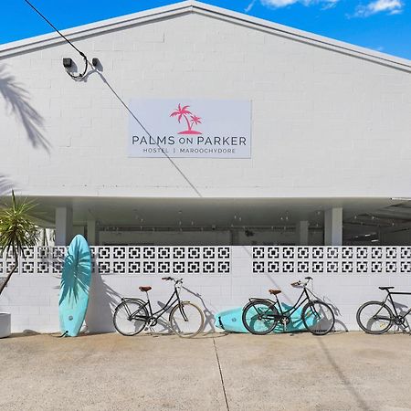 Palms On Parker Hostel Maroochydore Exterior photo